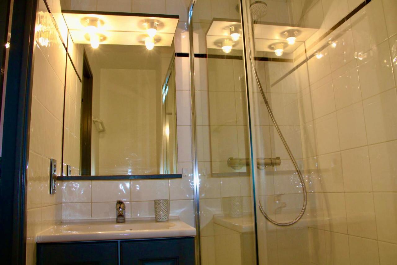 Modern Studio Proche Centre Шамоні Екстер'єр фото